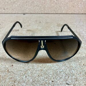 Vintage 80s Turbo Aviator Sunglasses Black Gradient Lens Retro Statement